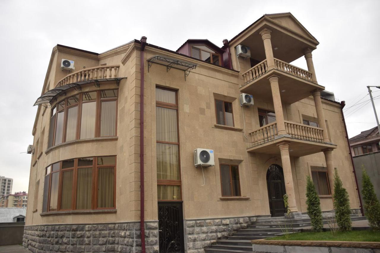 Afa Hotel & Guest House Jerevan Exteriör bild