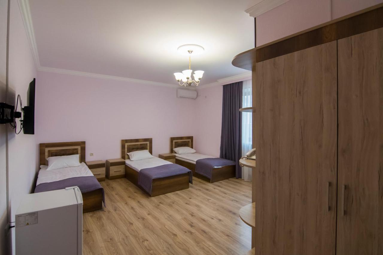 Afa Hotel & Guest House Jerevan Exteriör bild
